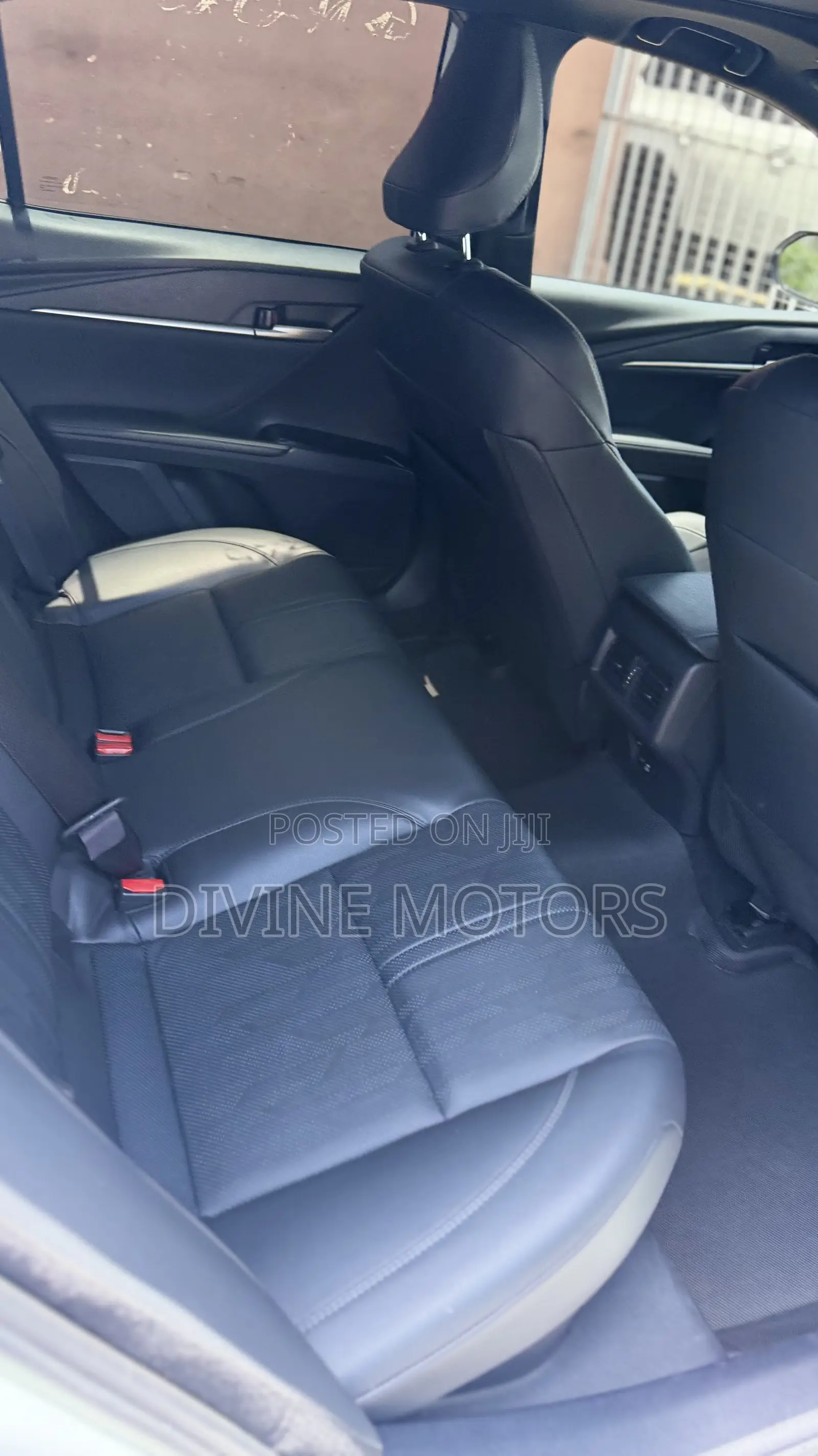 Toyota Camry Hybrid XSE 2024 White