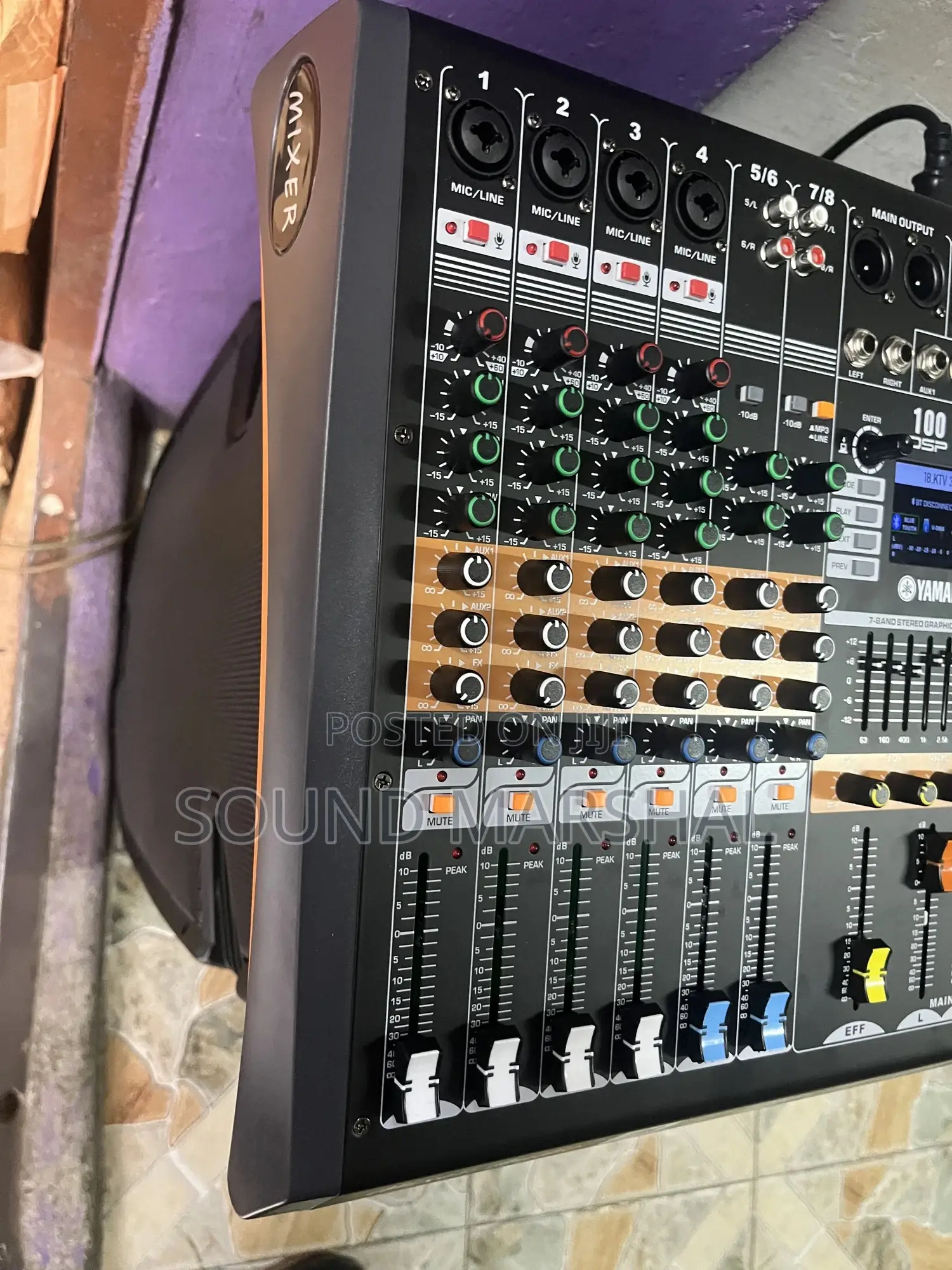 Yamaha Hl-M8 8 Channel Console Mixer