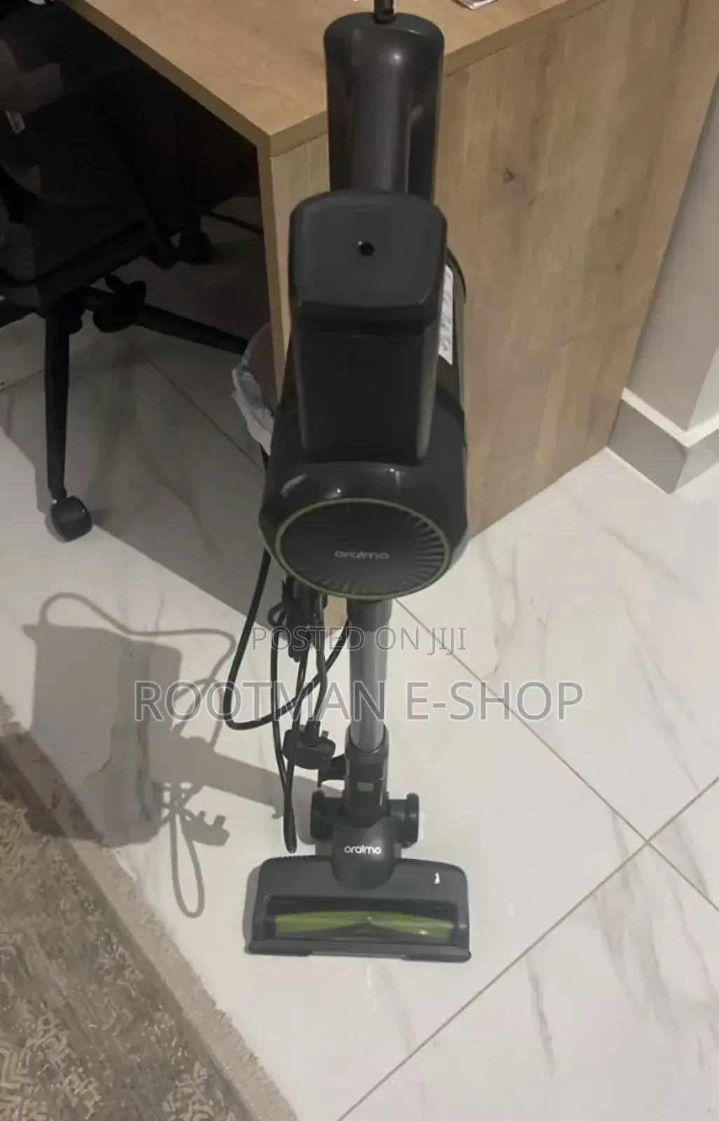 Self Standing 6m Corded Vacuum