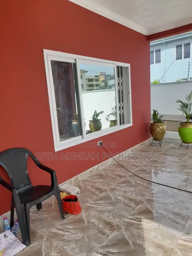 3bdrm House in 3 Bedroom House, Police Station for rent