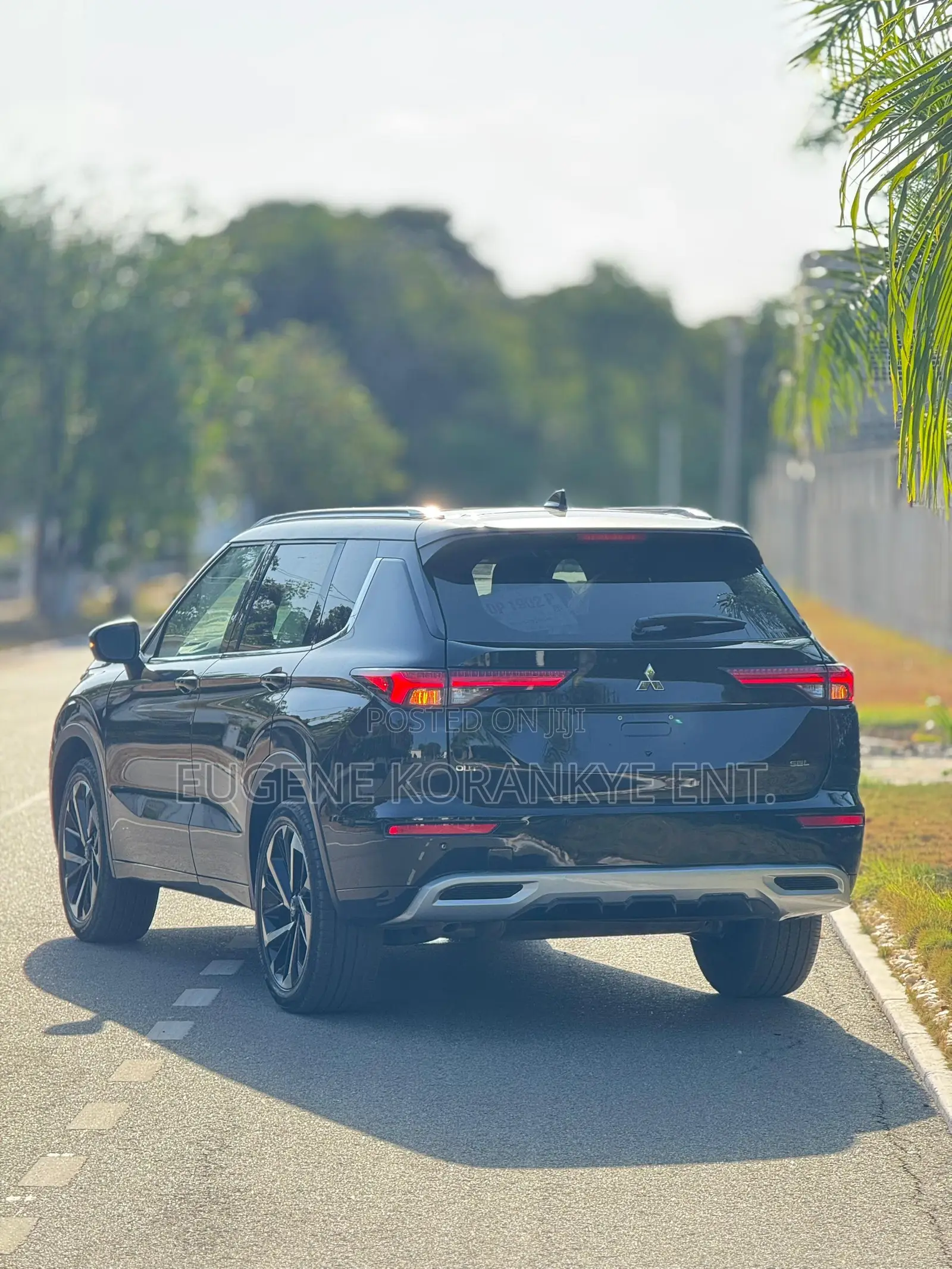 Mitsubishi Outlander SEL Launch Edition 2022 Black