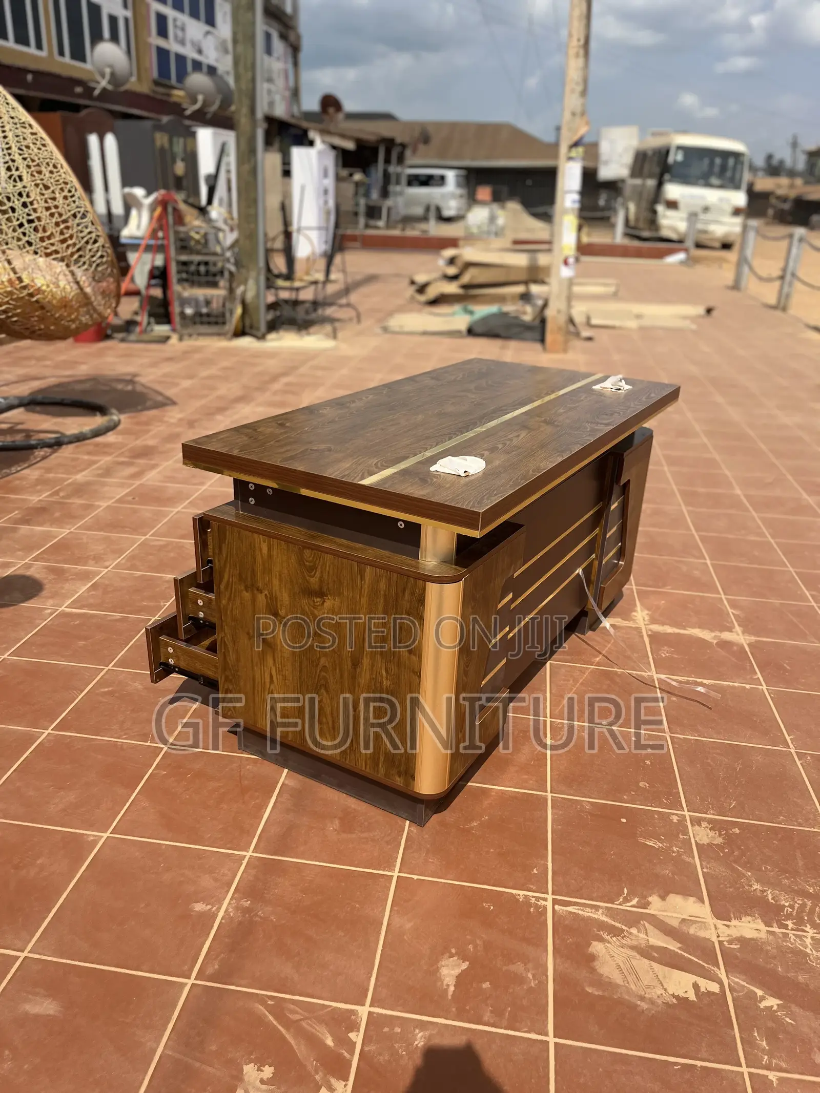 Premium 1.4m Executive Office Desk