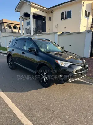 Toyota RAV4 XLE 4dr SUV AWD (2.5L 4cyl 6A) 2018 Black