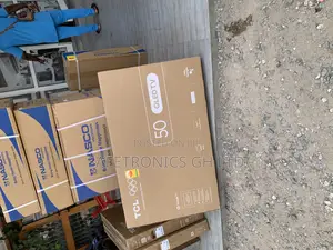 Ultra Modern TCL 50 Inch Uhd Android Frameless 50s5k Tv