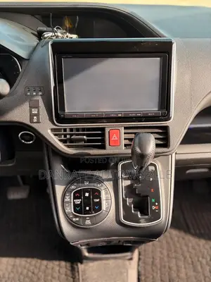 Toyota Voxy 2015 Black