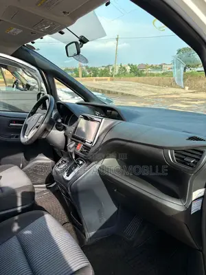 Toyota Voxy 2015 Black