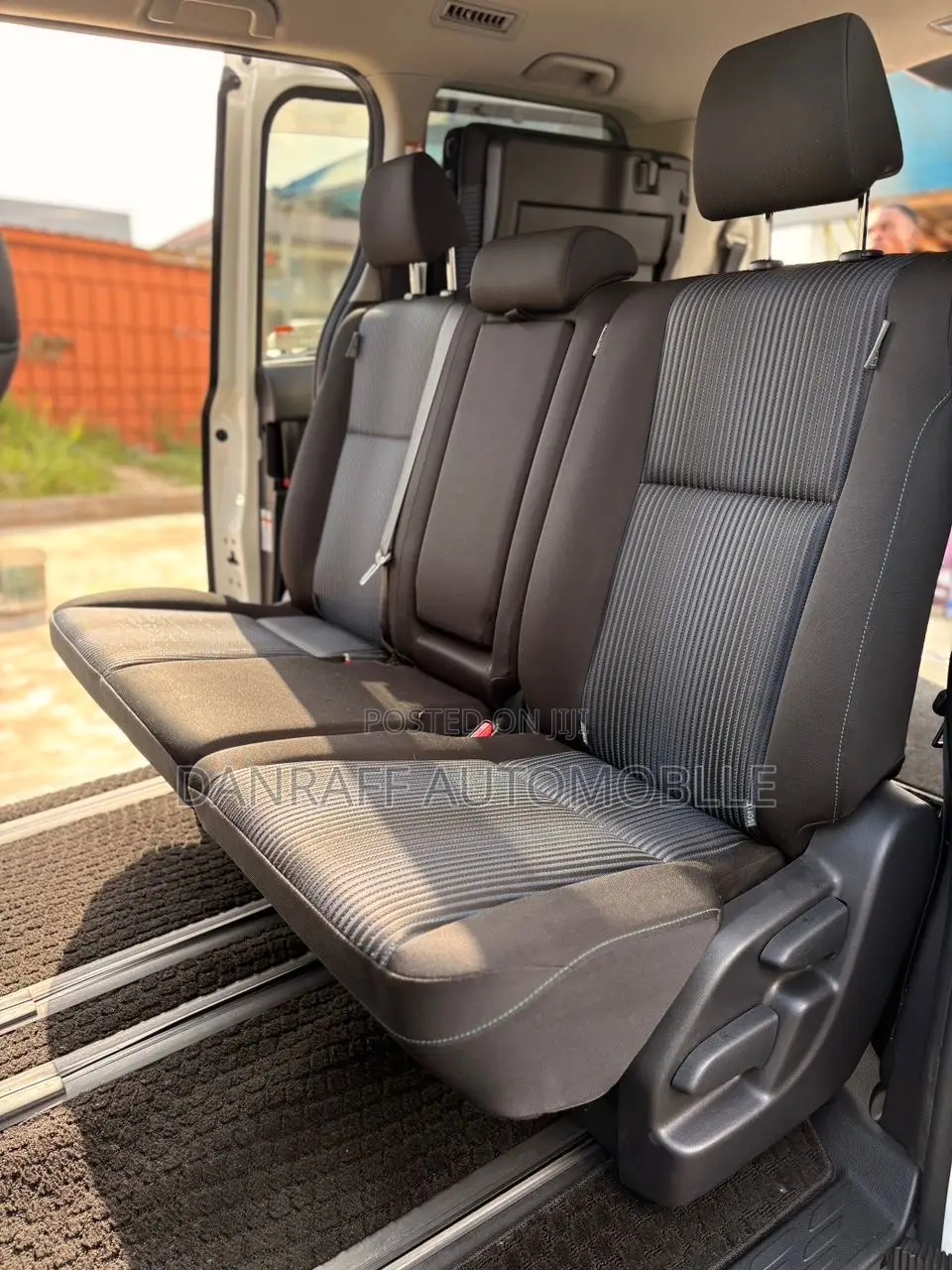 Toyota Voxy 2015 Black