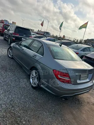 Mercedes-Benz C250 2014 Gray