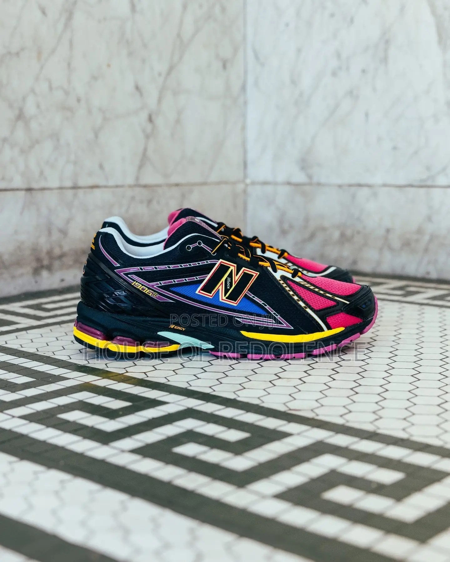 New Balance 1906r Neon Nights Sneakers