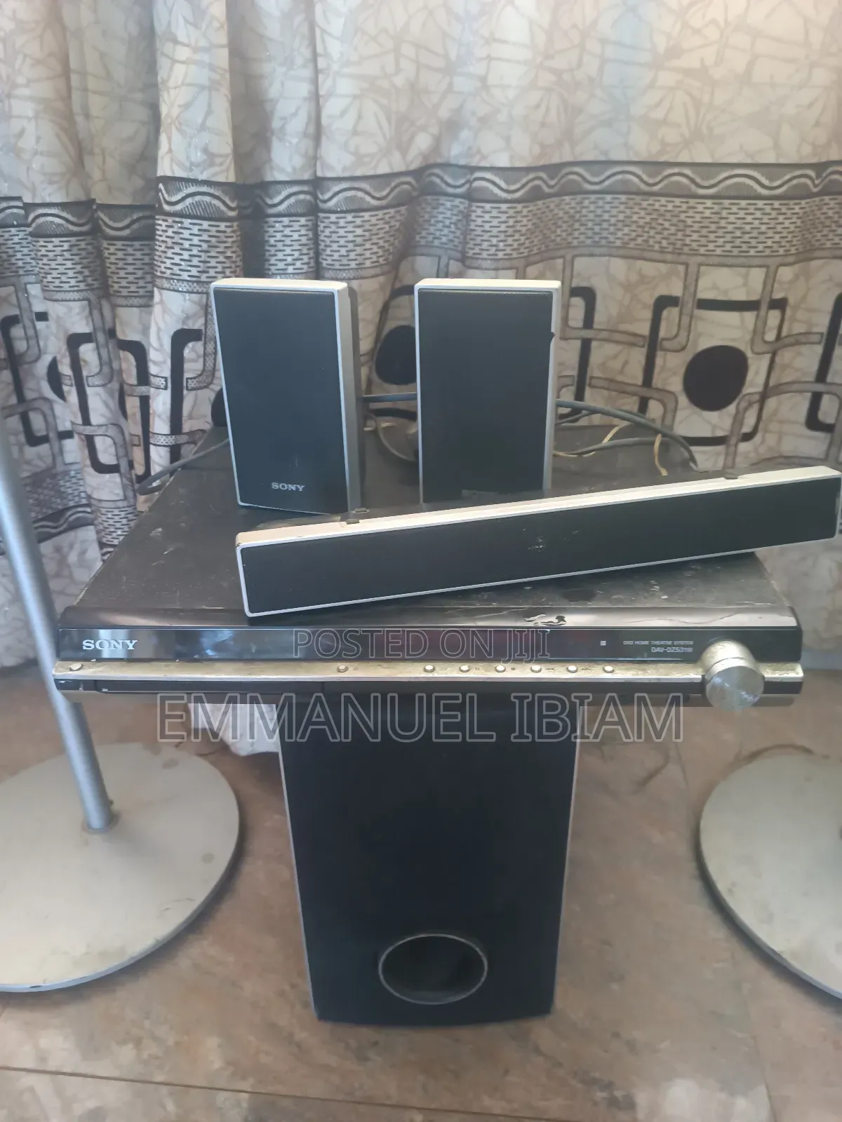 Sony Woofer Sound System With 5 Speakers