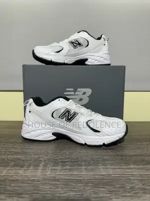 New Balance 530 Sneakers in White/Black Colorway