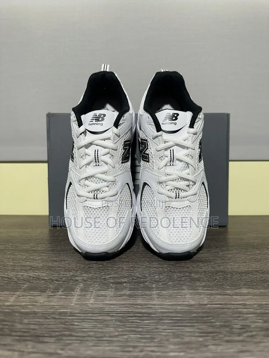 New Balance 530 Sneakers in White/Black Colorway