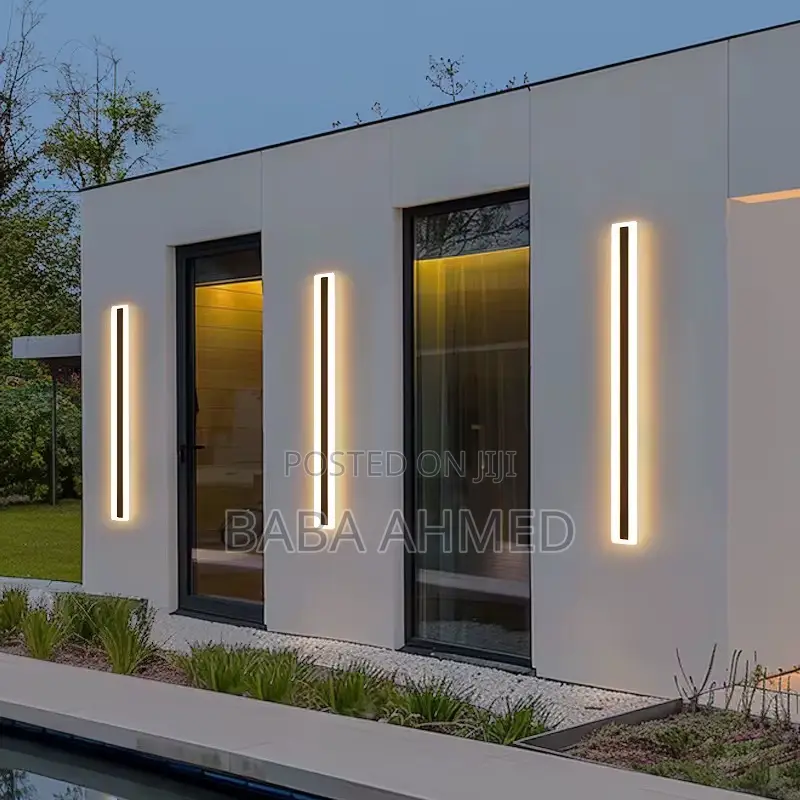 Outdoor Wall Light