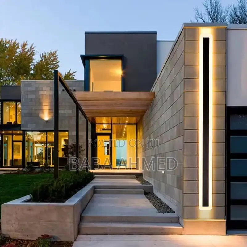 Outdoor Wall Light