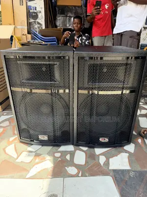 GLS Music 15-Inch Short Range Active Speakers(Tc15p-A)