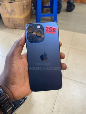 Apple iPhone 15 Pro Max 256 GB