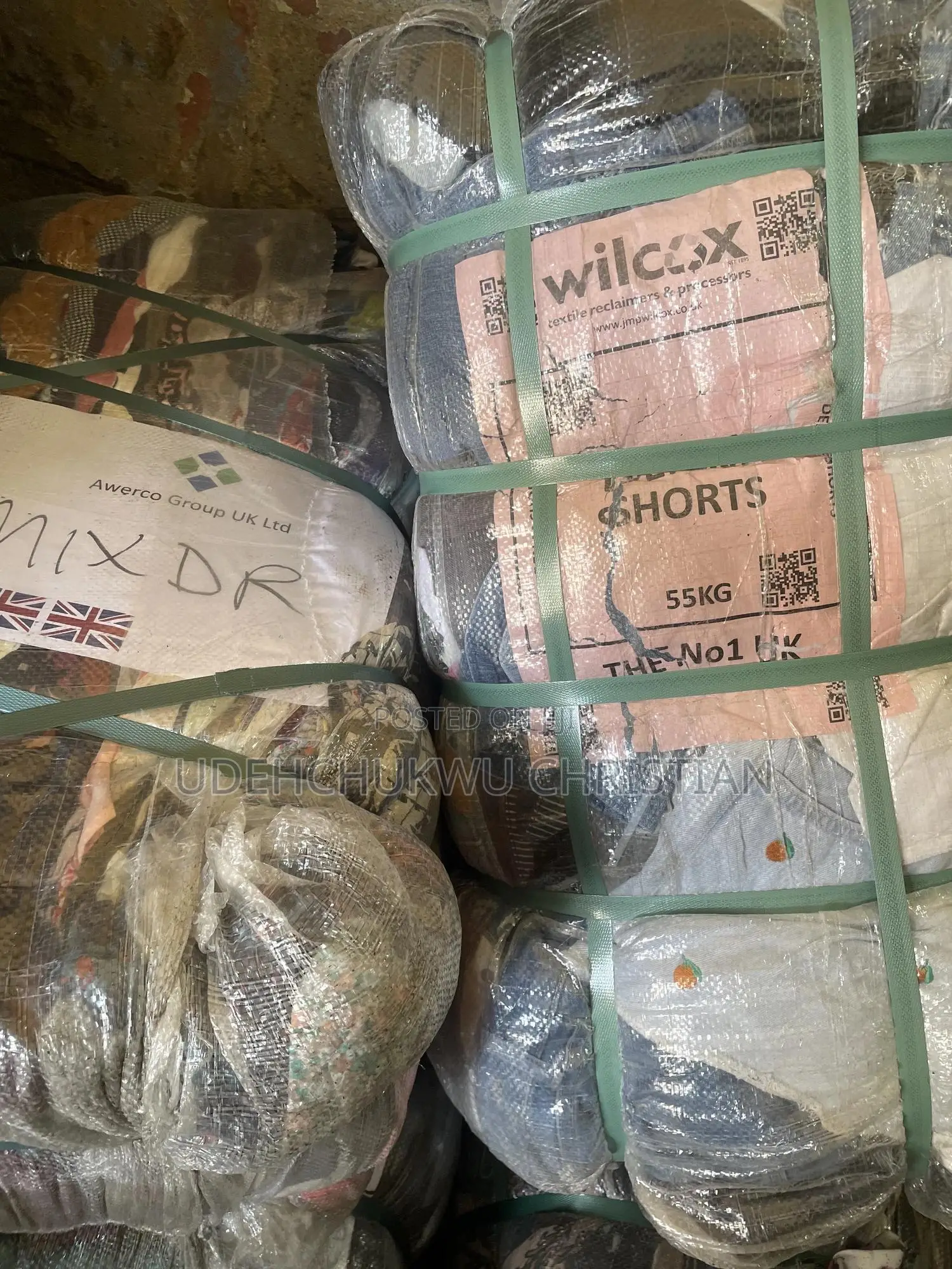 Uk (London) Secondhand Clothings in Bales