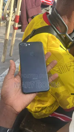 Apple iPhone 7 Plus 128 GB Black