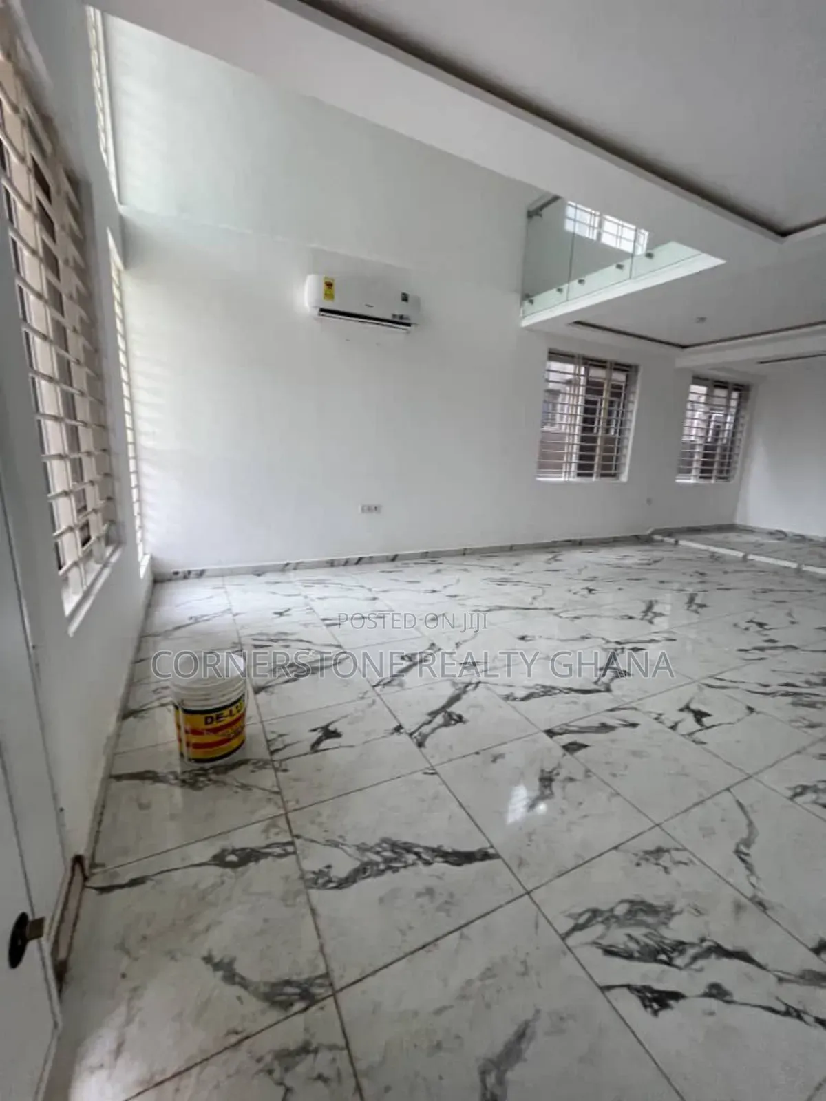 3bdrm House in Lake Side Estate for rent