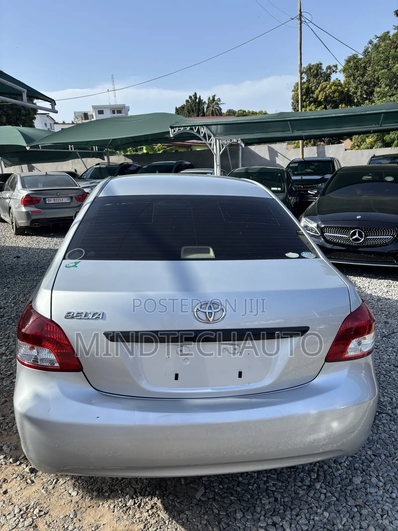 Toyota Belta 2010 Silver