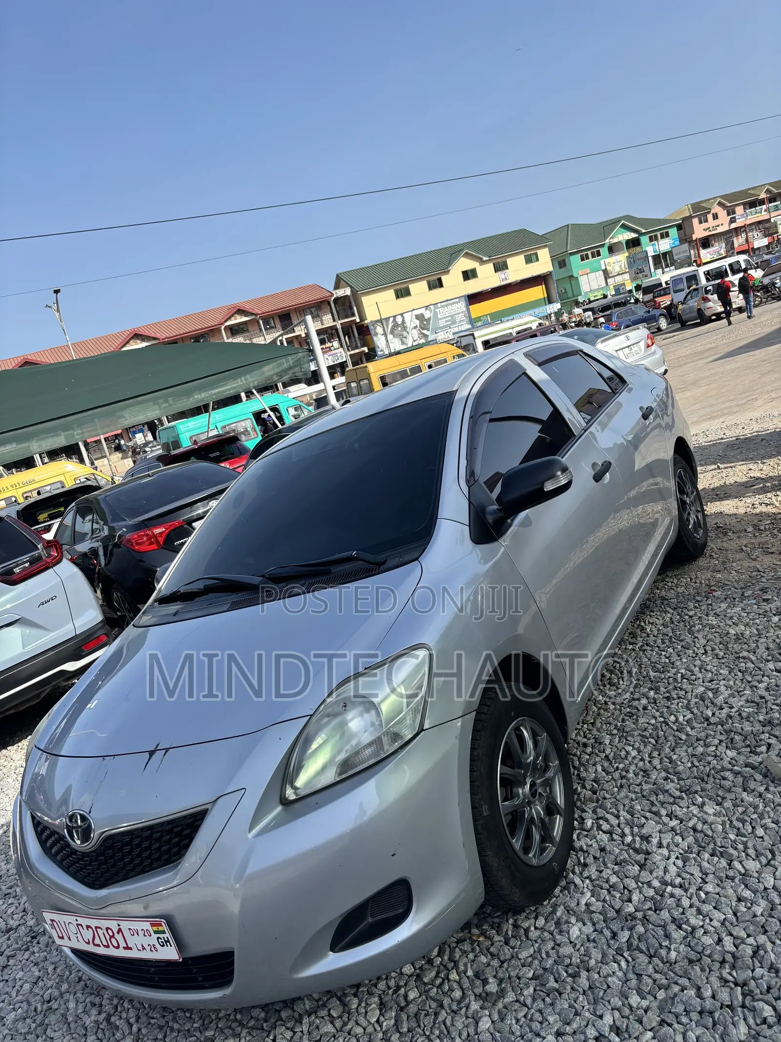 Toyota Belta 2010 Silver