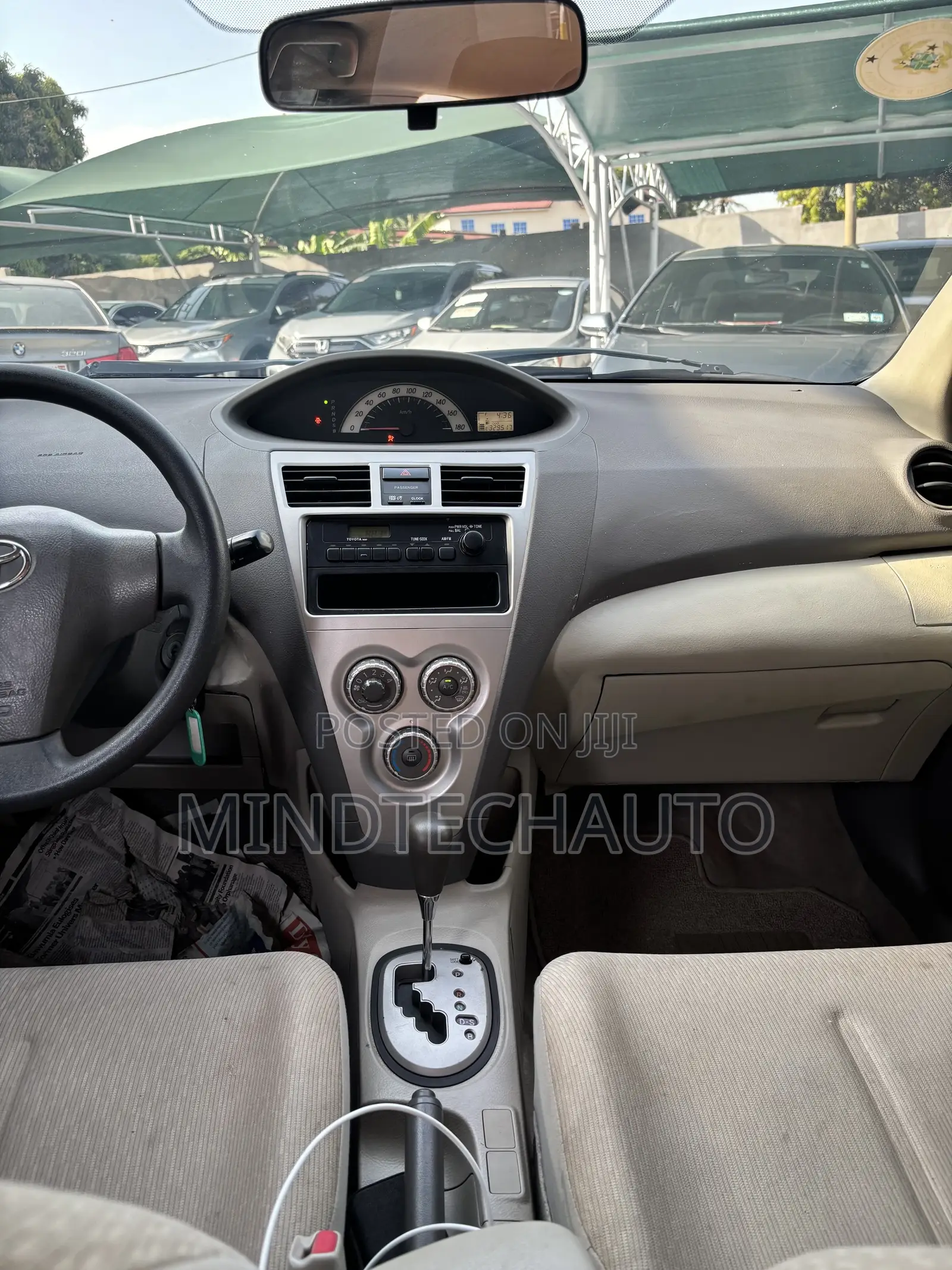 Toyota Belta 2010 Silver
