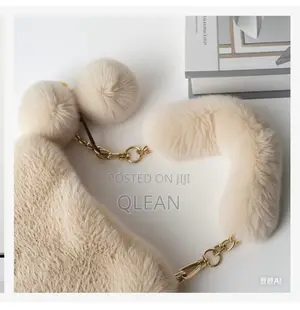 Fluffy Heart Mini Crossbody Purse