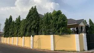 9bdrm House in East Legon for rent