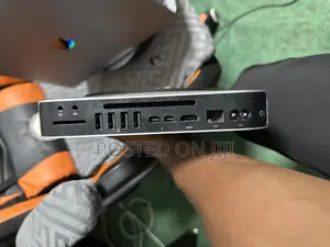 Desktop Computer Apple Mac Mini 4GB Intel Core i5 HDD 500GB