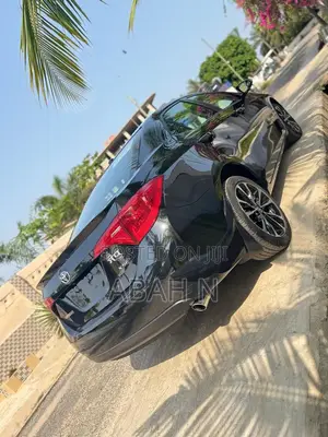 Toyota Corolla XSE (1.8L 4cyl 2A) 2018