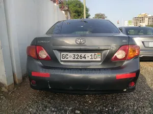 Toyota Corolla 2010 Brown