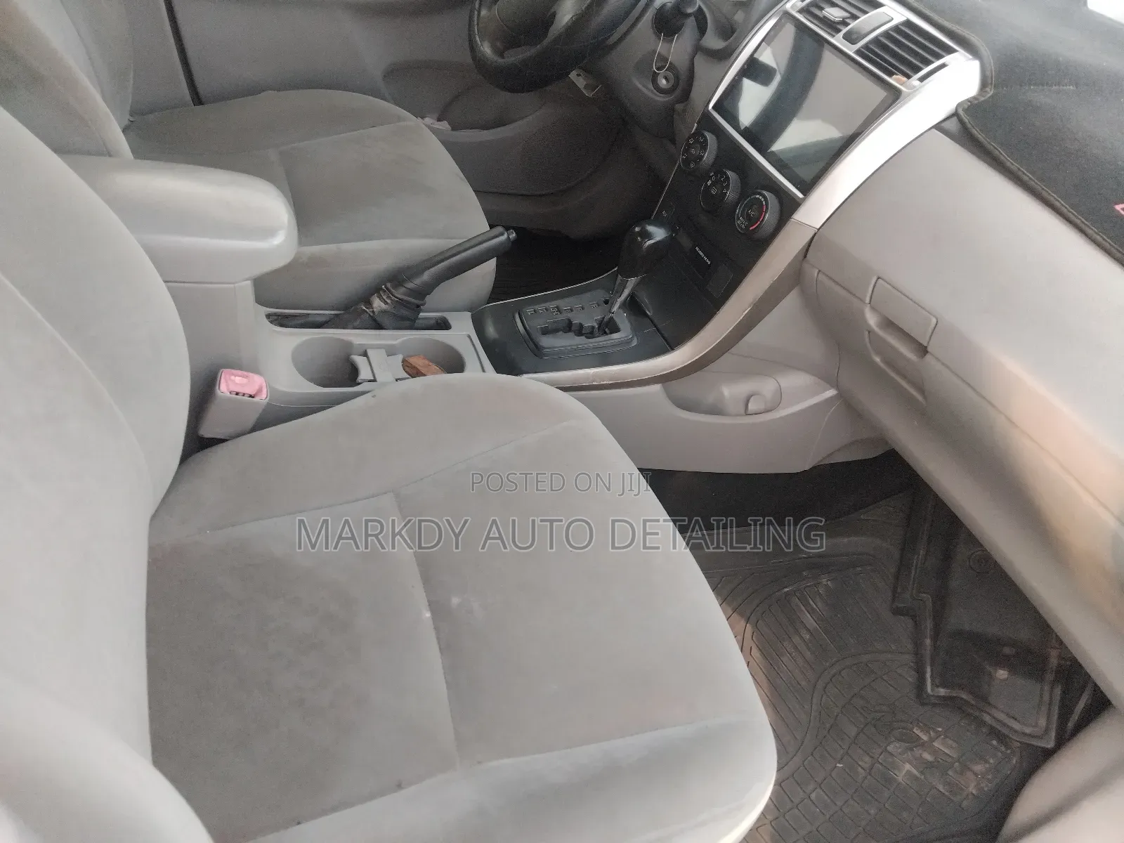 Toyota Corolla 2010 Brown