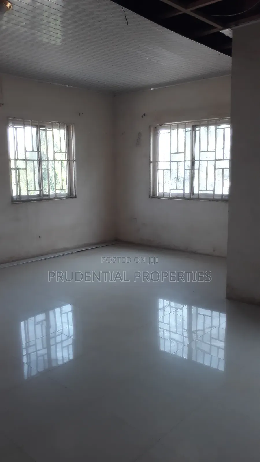 5bdrm House in Amasaman for sale