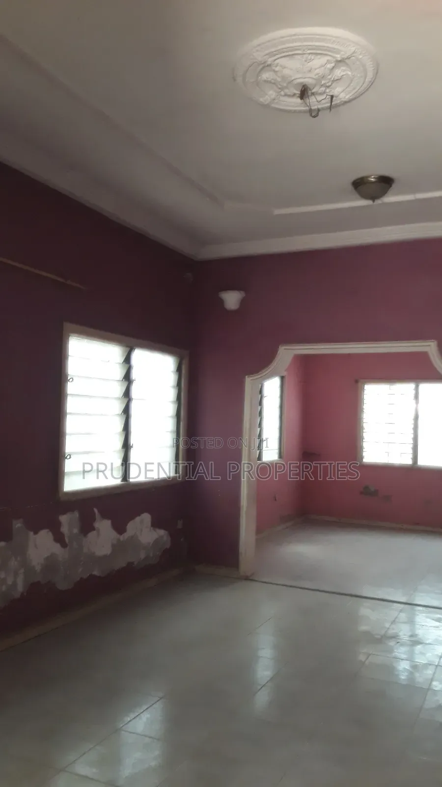 5bdrm House in Amasaman for sale