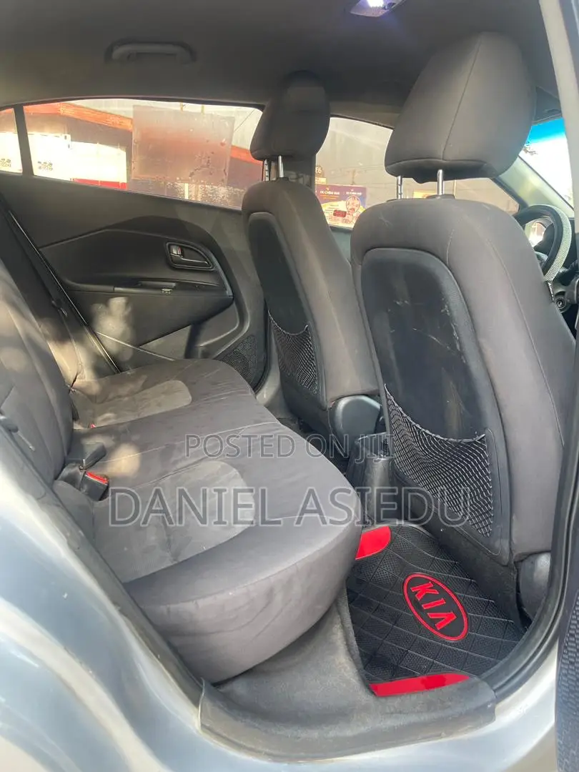 Kia Rio EX 4dr Sedan (1.6L 4cyl 6A) 2013 Silver