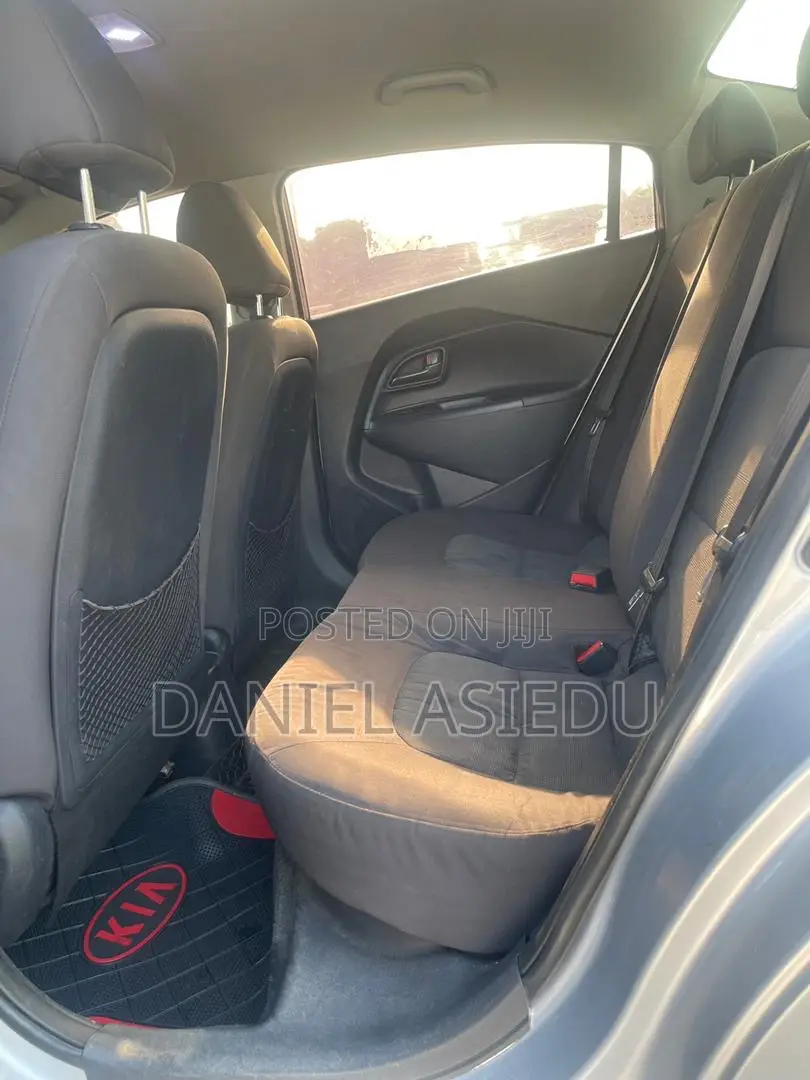 Kia Rio EX 4dr Sedan (1.6L 4cyl 6A) 2013 Silver