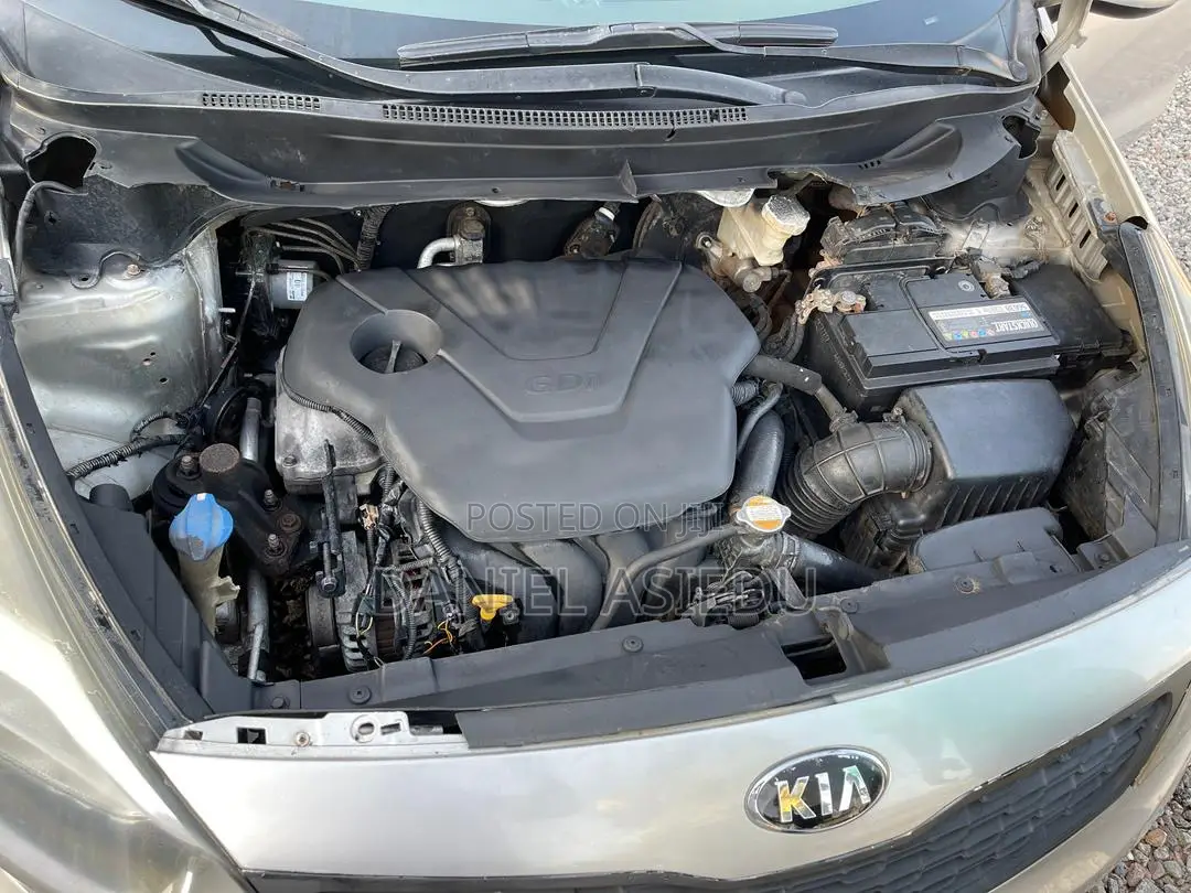 Kia Rio EX 4dr Sedan (1.6L 4cyl 6A) 2013 Silver