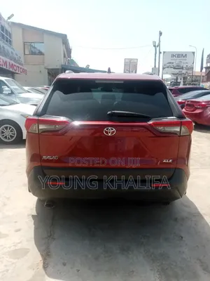 Toyota RAV4 2020 Red