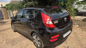 Hyundai Accent GLS 4dr Sedan (1.6L 4cyl 6M) 2014 Black