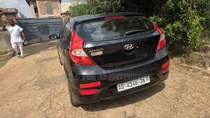 Hyundai Accent GLS 4dr Sedan (1.6L 4cyl 6M) 2014 Black