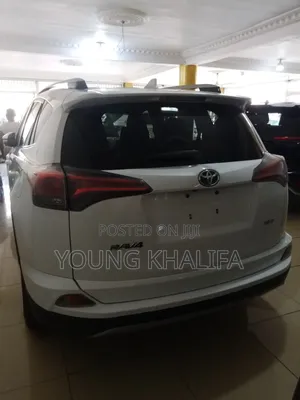 Toyota RAV4 2017 White