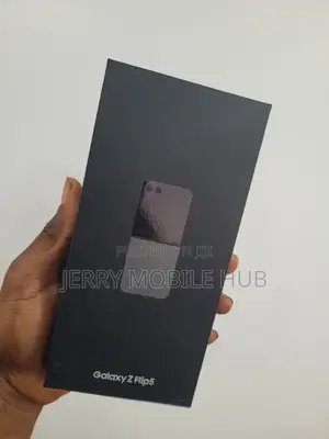 New Samsung Galaxy Z Flip5 256 GB