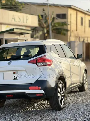 Nissan Kicks SV 2017 White