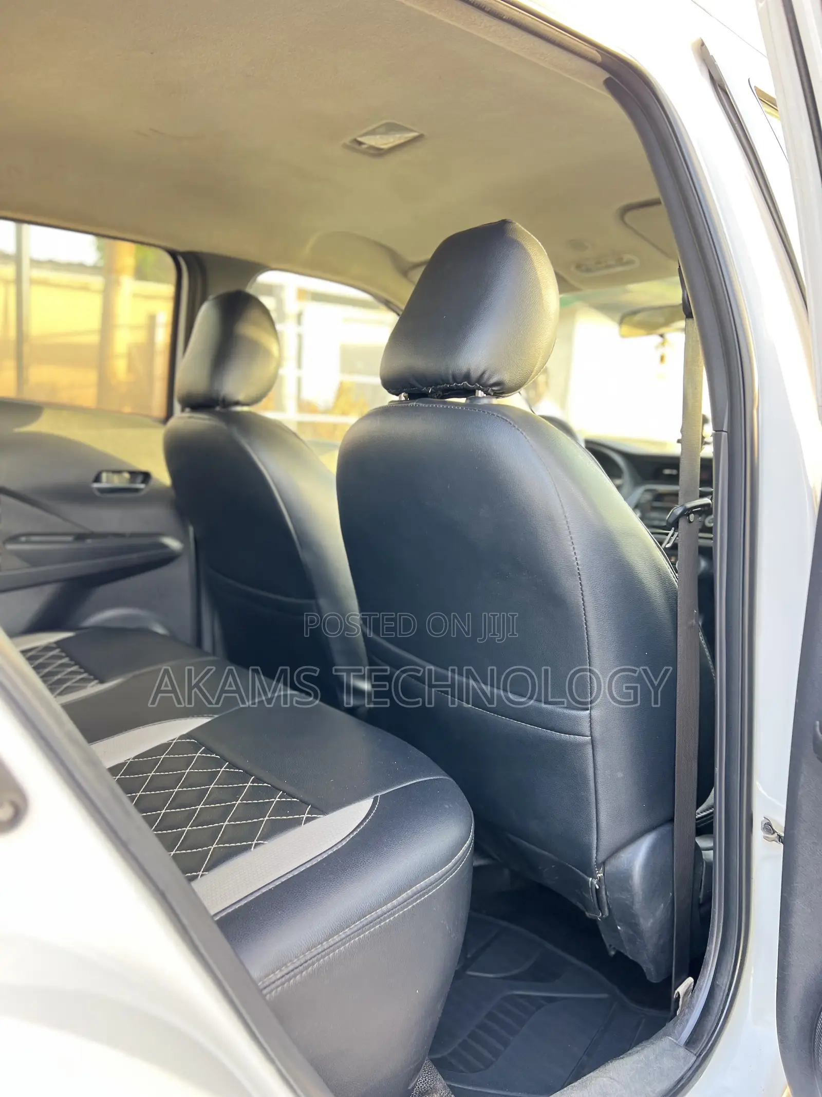 Nissan Kicks SV 2017 White