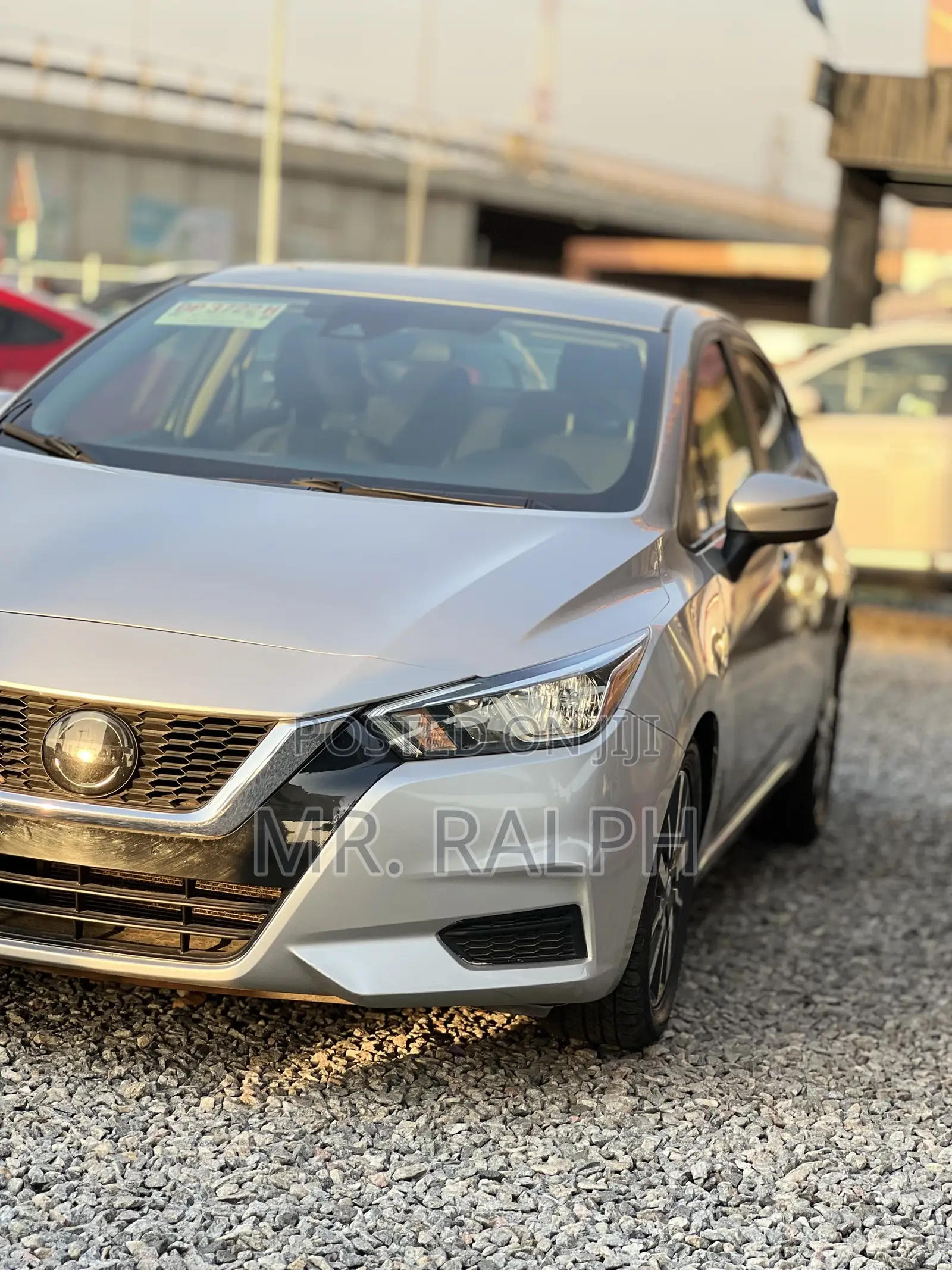 Nissan Versa 1.6 SV 2020 Silver