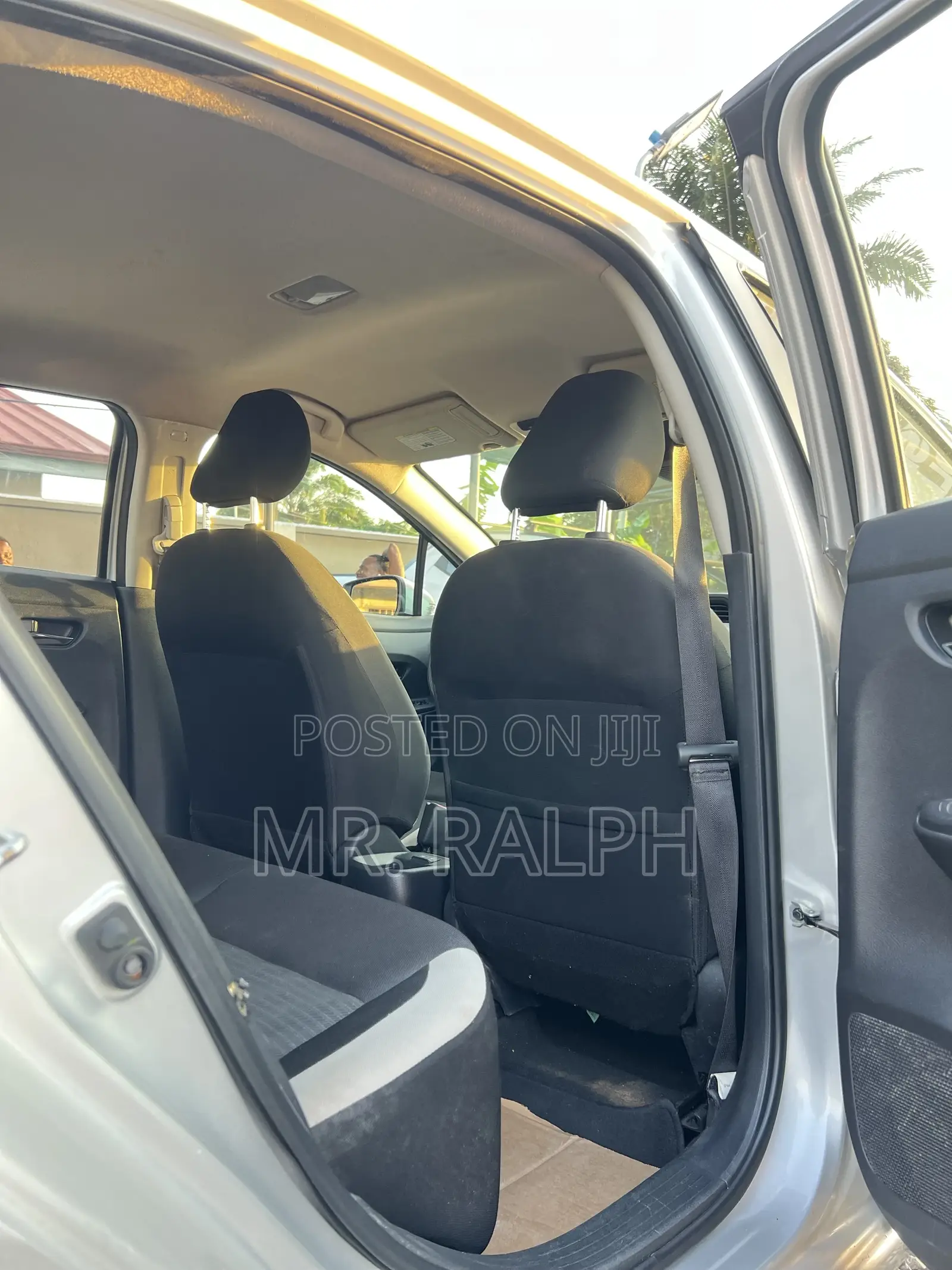 Nissan Versa 1.6 SV 2020 Silver