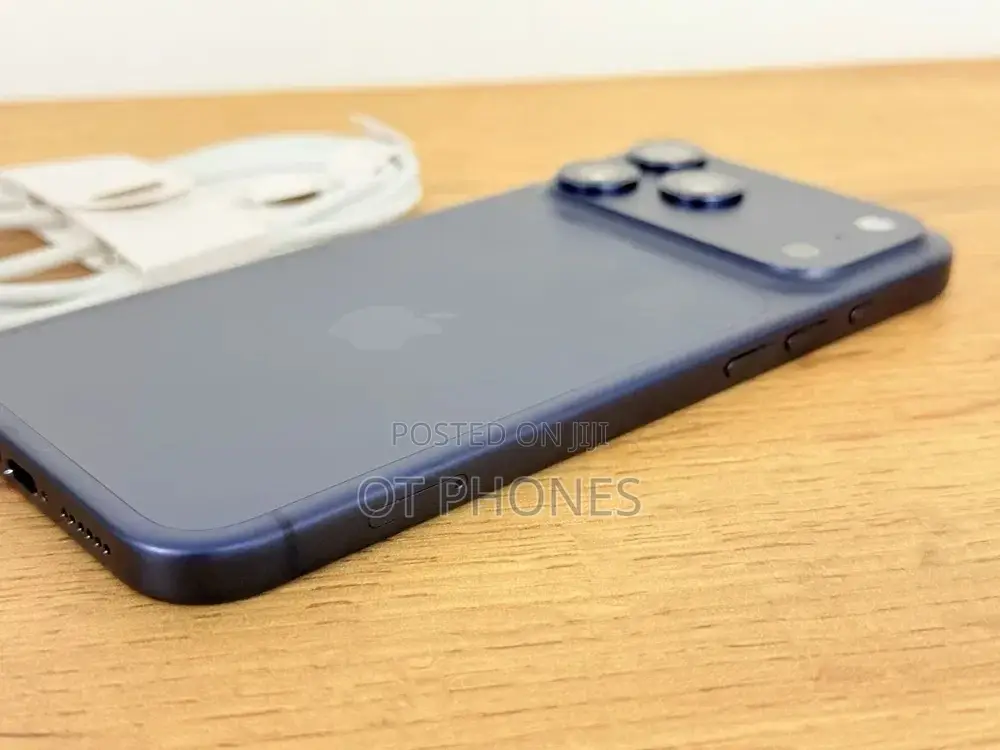 Apple iPhone 17 Pro Max 256 GB Blue