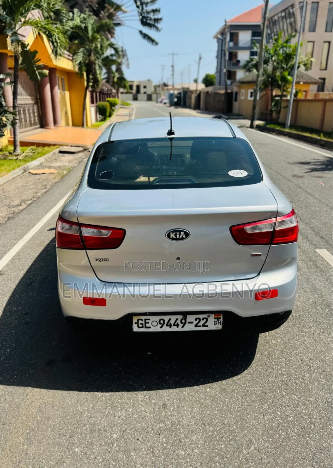 Kia Rio SX 4dr Sedan (1.6L 4cyl 6A) 2013 Silver