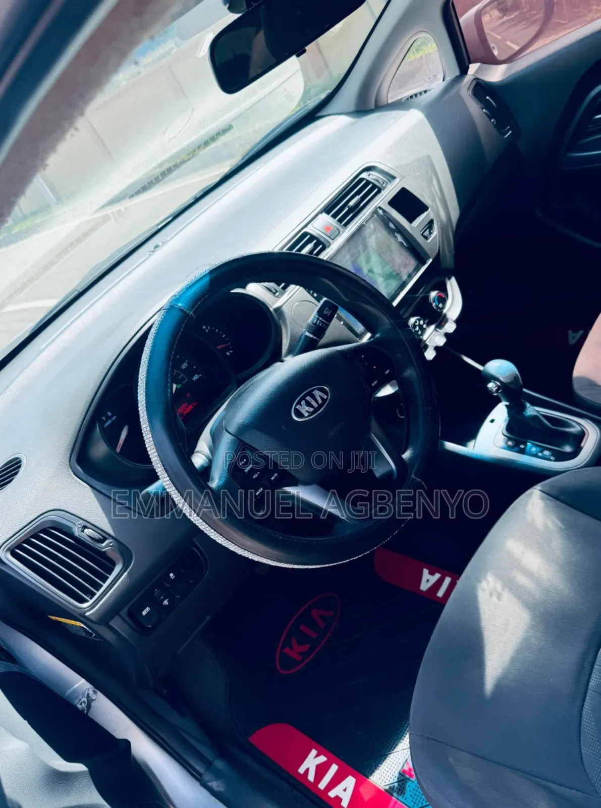 Kia Rio SX 4dr Sedan (1.6L 4cyl 6A) 2013 Silver