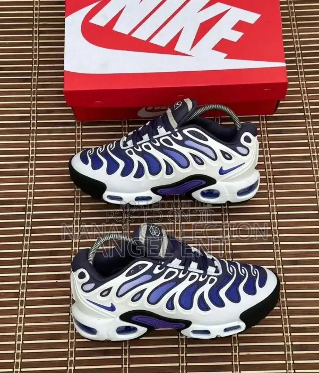 Nike Air Max Plus Drift Sneakers
